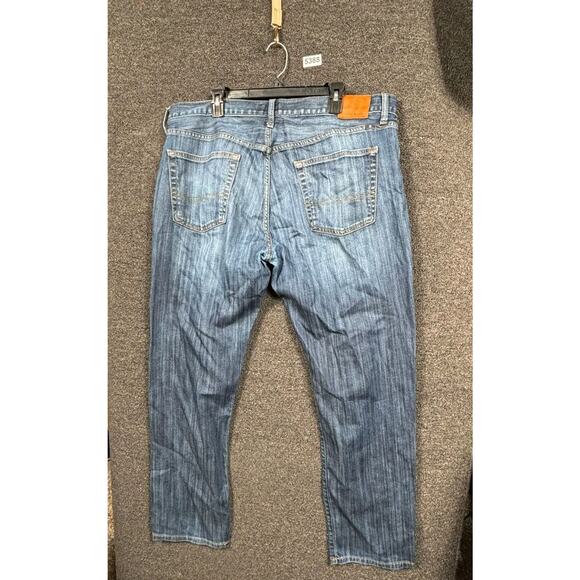 Lucky Brand 221 Straight Jeans Mens Size 40x32 Blue Denim Stretch Mid Rise - Picture 2 of 9